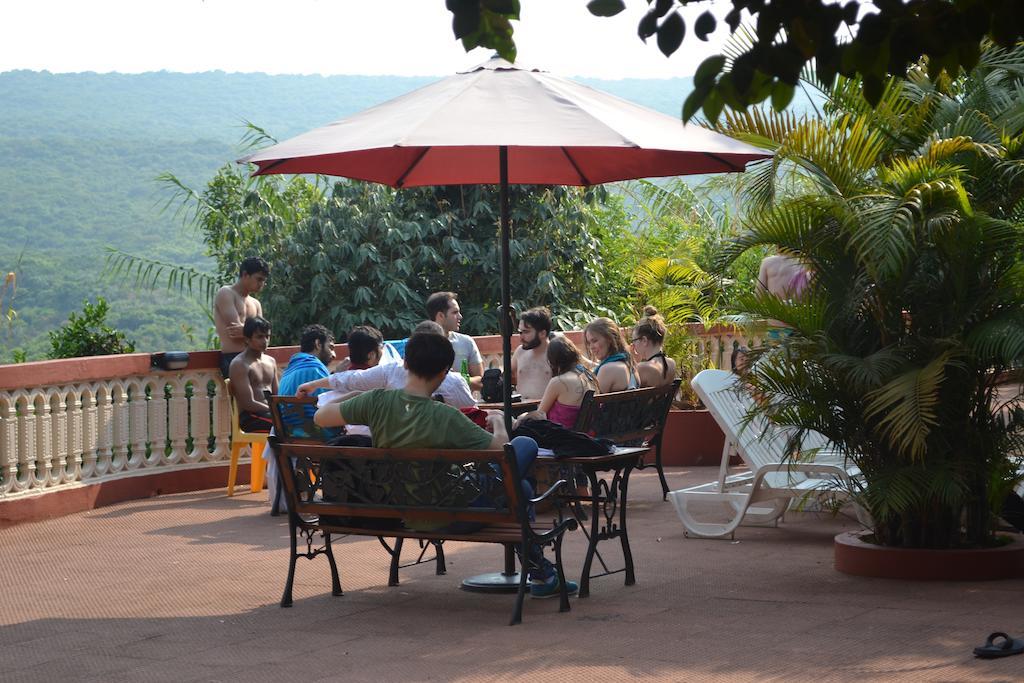 Bella Vista Resort Mahabaleshwar Bagian luar foto